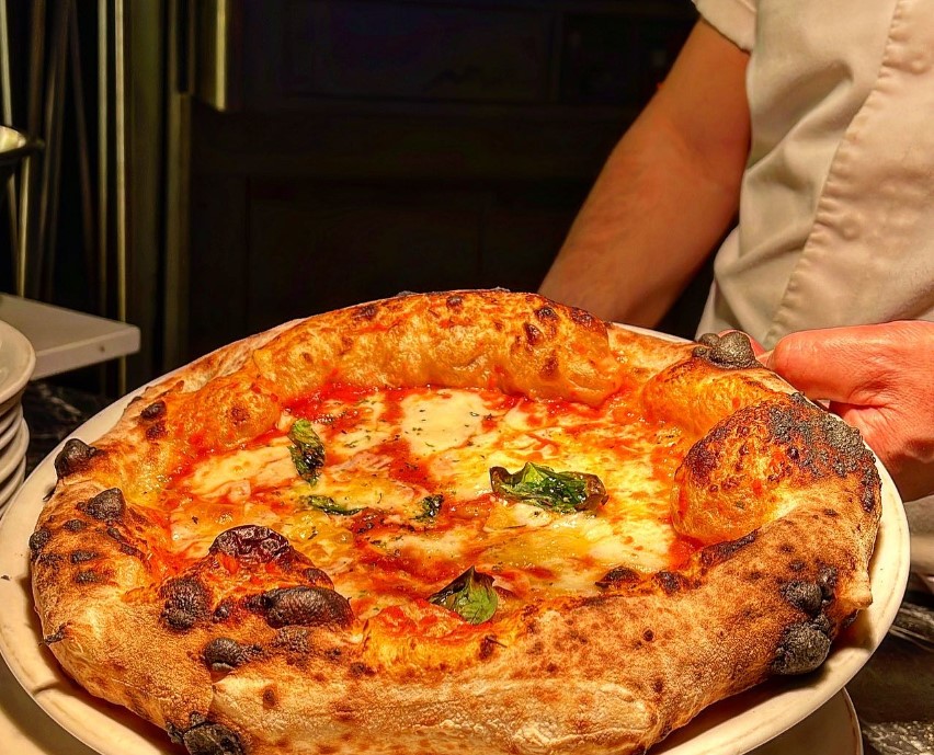 Napolitanska pizzor på Kungsgatan • Heja Uppsala