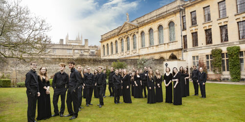 Publicity-photo-QueensChoir_webb-25e239f13fed8438004fd42fa20b6de5